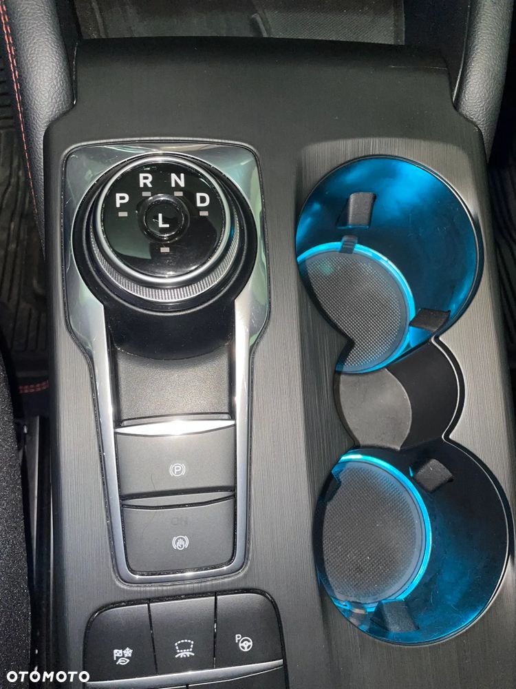 Ford Kuga 2.5P PHEV FWD ST-Line - 12