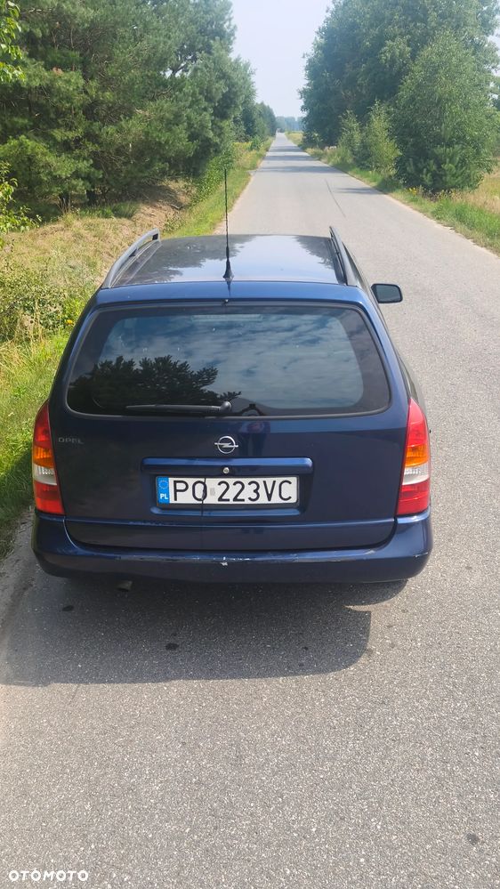 Opel Astra 1.6 - 8