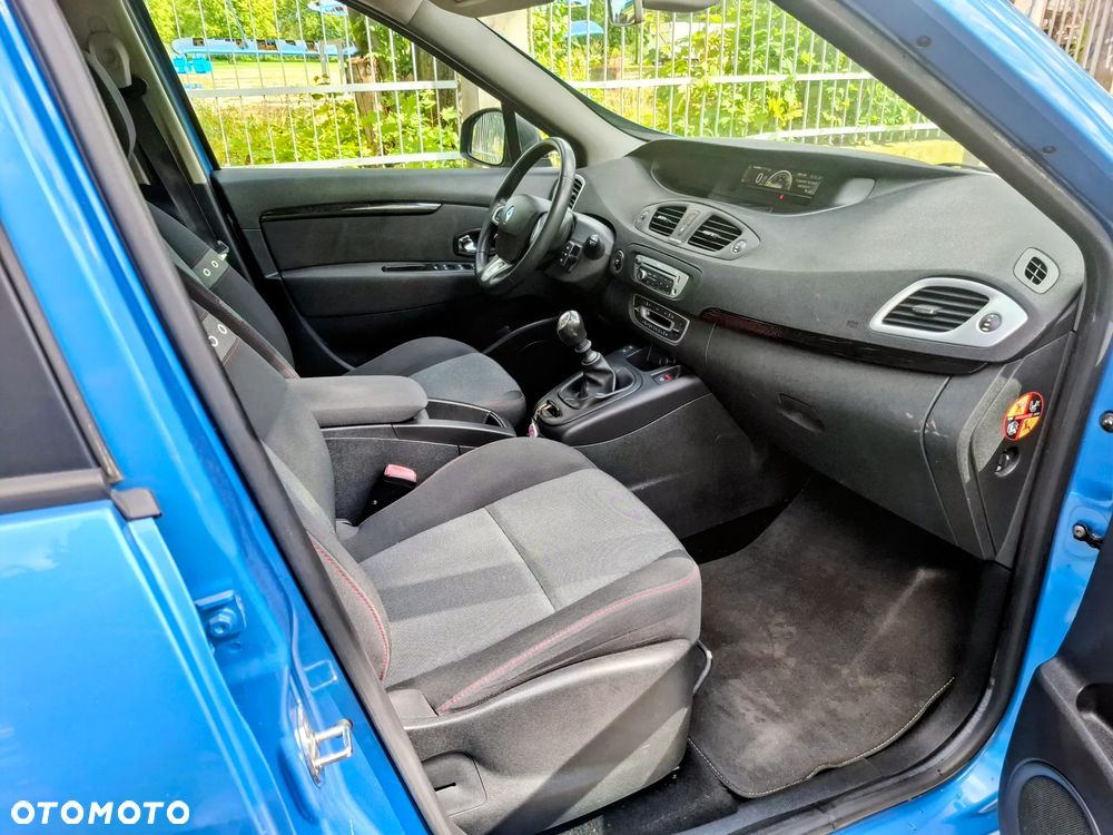 Renault Scenic ENERGY TCe 115 Bose Edition - 9