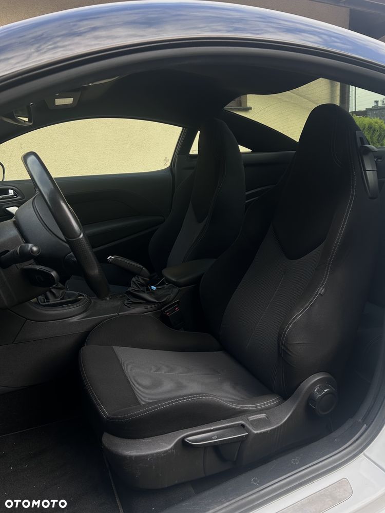 Peugeot RCZ 1.6 THP GT Line - 5