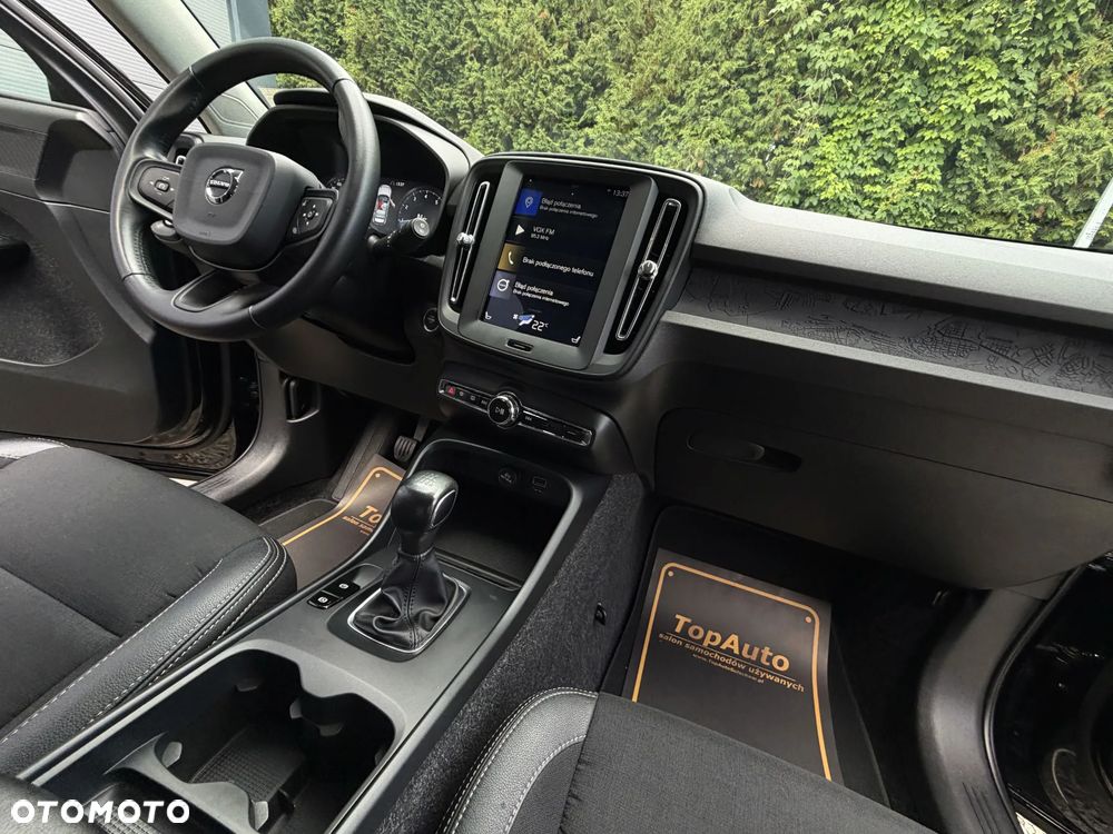 Volvo XC 40 T3 Momentum - 16