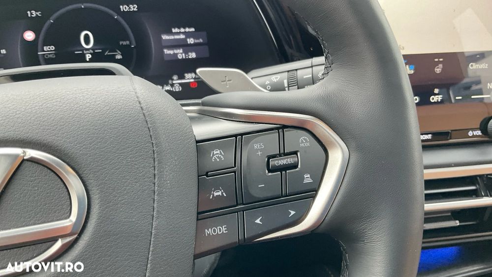 Lexus Seria RX 450h+ E-Four PHEV Executive - 28