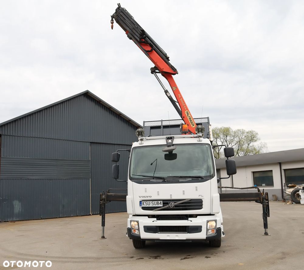 Volvo FL - 12