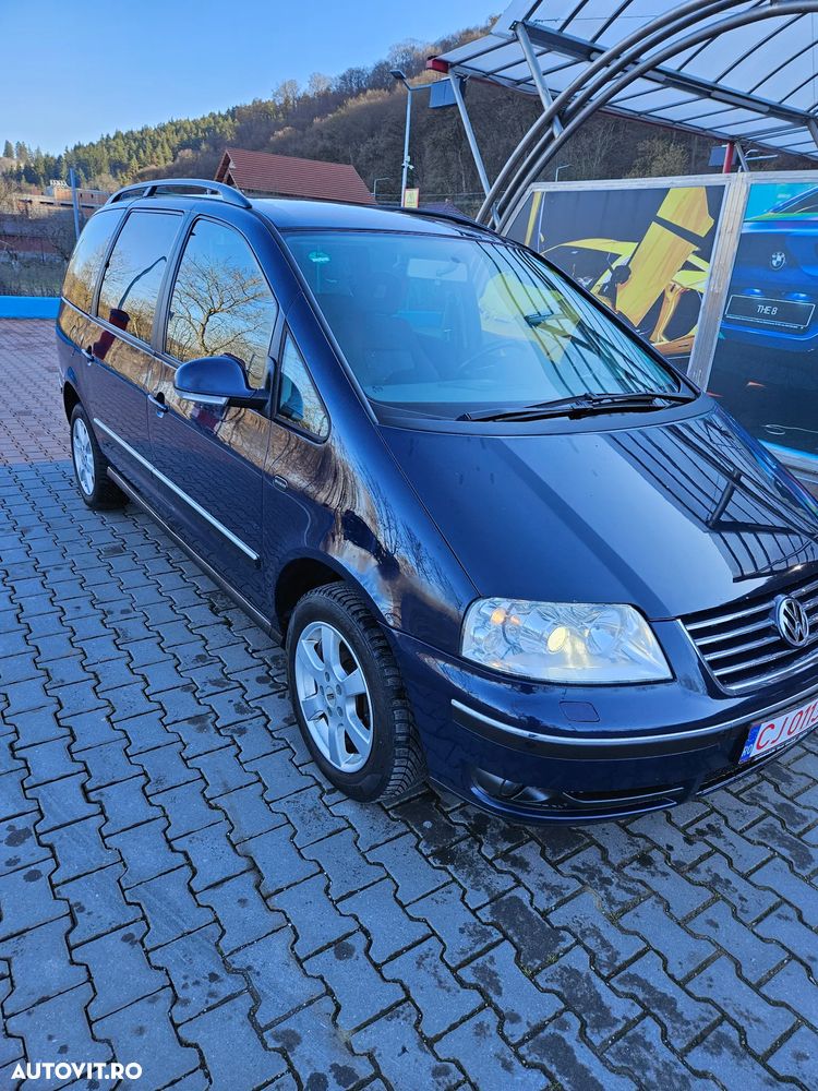 Volkswagen Sharan 1.9 TDI 4Motion Exclusive Edition II - 3