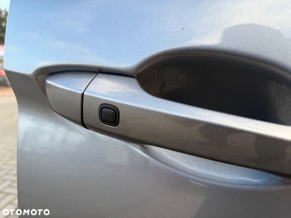 Mitsubishi Eclipse Cross - 17