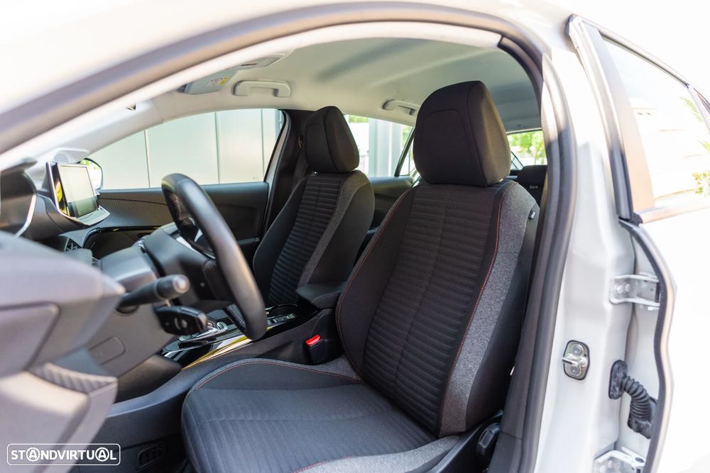 Peugeot e-208 Active Pack - 16