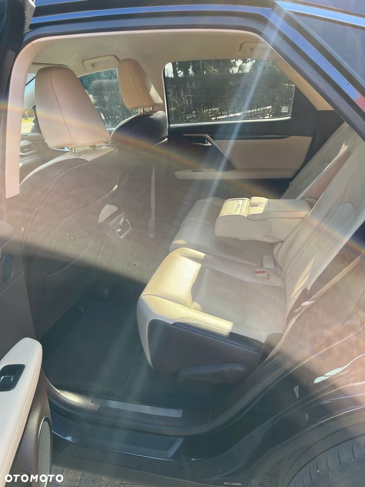 Lexus RX 450h Prestige - 24