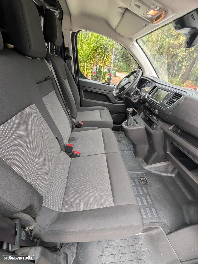 Opel Vivaro - 23