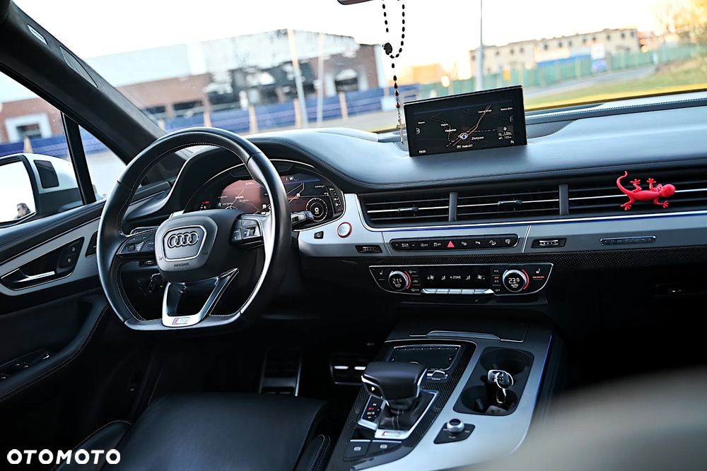 Audi SQ7 - 19