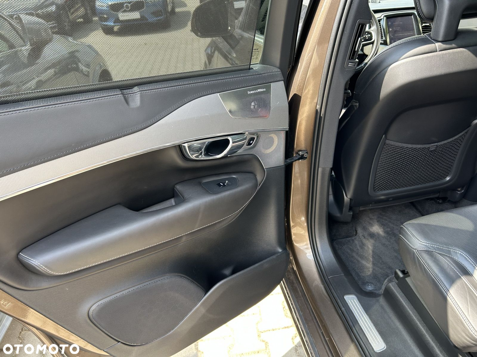 Volvo XC 90 - 28