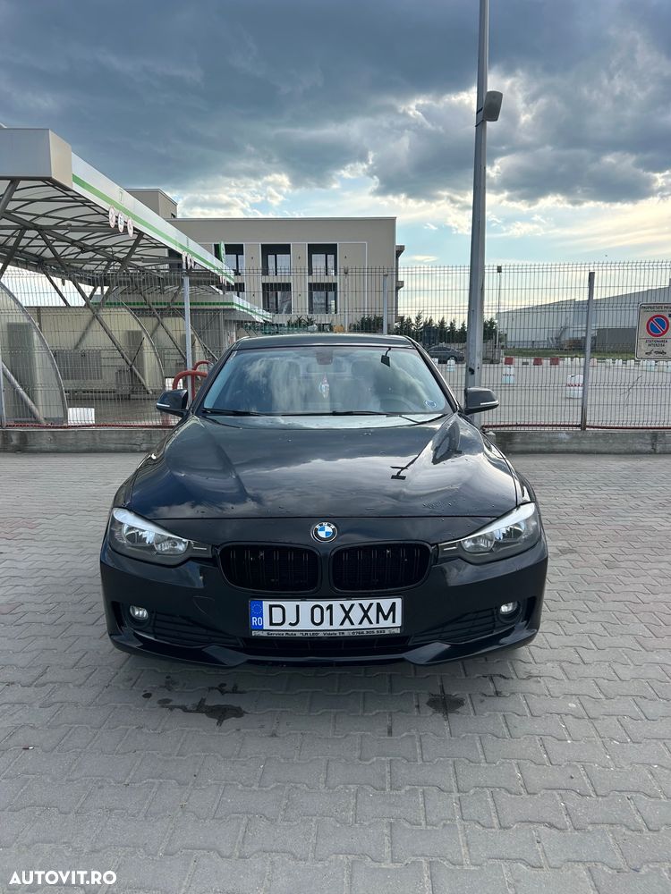 BMW Seria 3 316d Aut. Modern Line - 12