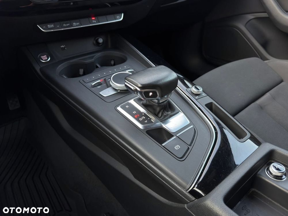 Audi A4 Avant 40 TDI S tronic sport - 38