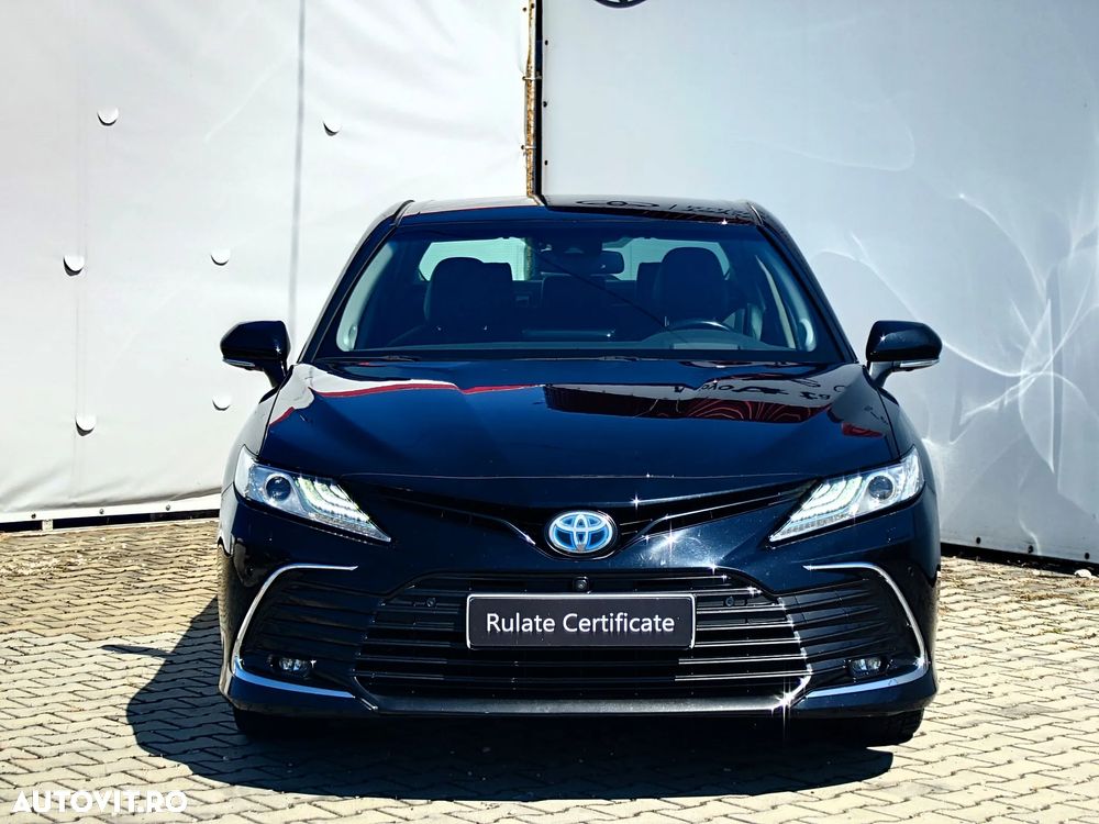 Toyota Camry 2.5 Exclusive - 3