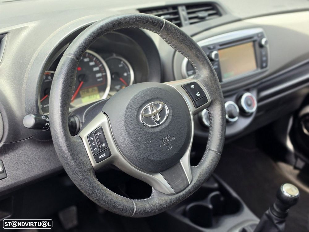 Toyota Yaris 1.0 VVT-i Comfort+Navi - 12