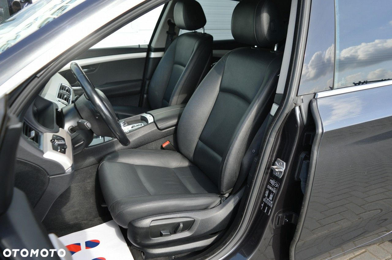 BMW 5GT - 18