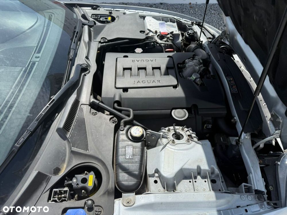 Jaguar XK 4.2 - 24