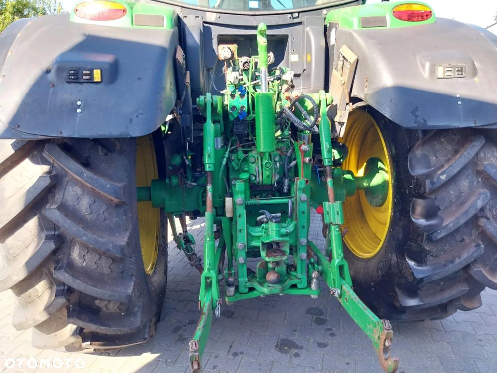 John Deere 6210R - 5
