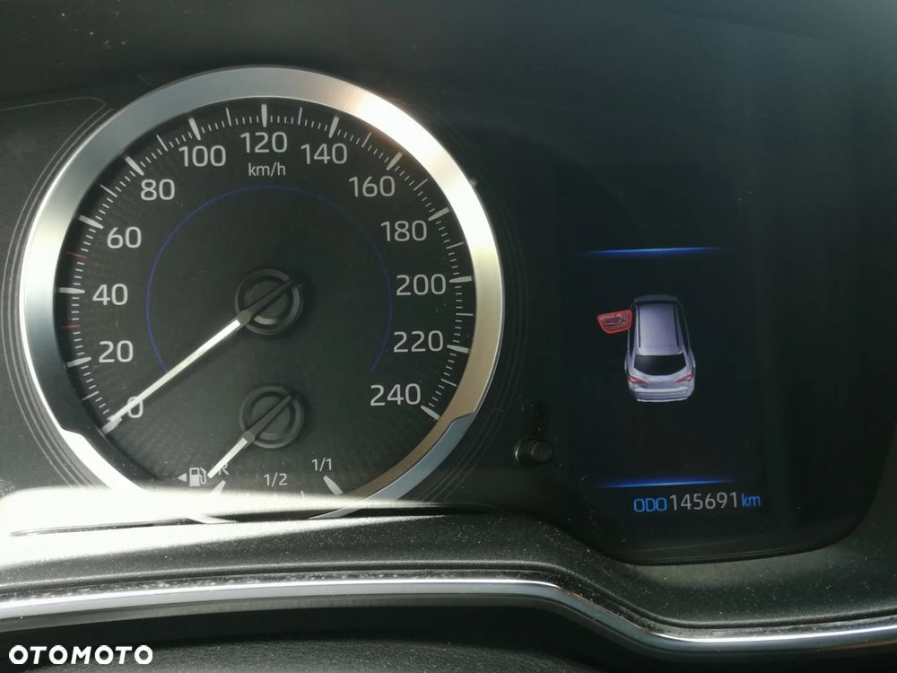 Toyota Corolla 2.0 Hybrid Style - 10