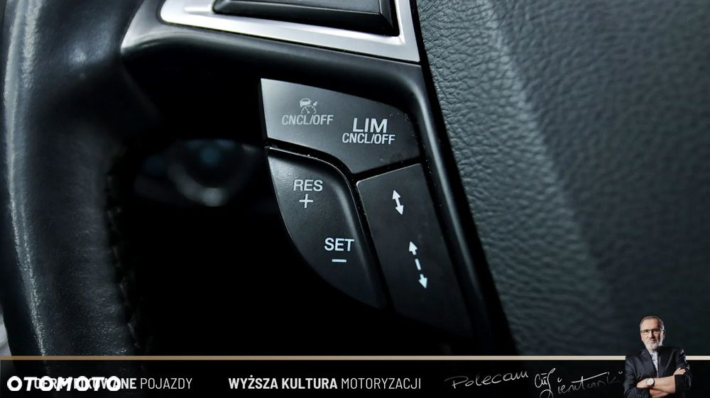 Ford S-Max 2.0 EcoBlue Titanium - 12