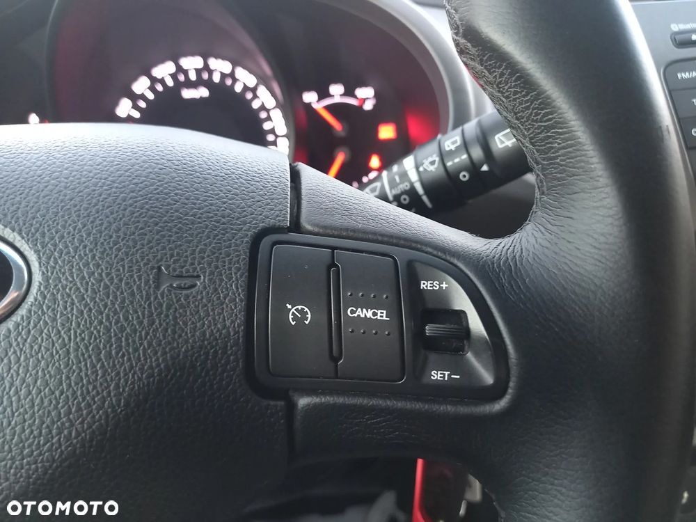 Kia Sportage 1.7 CRDI 2WD Attract - 26