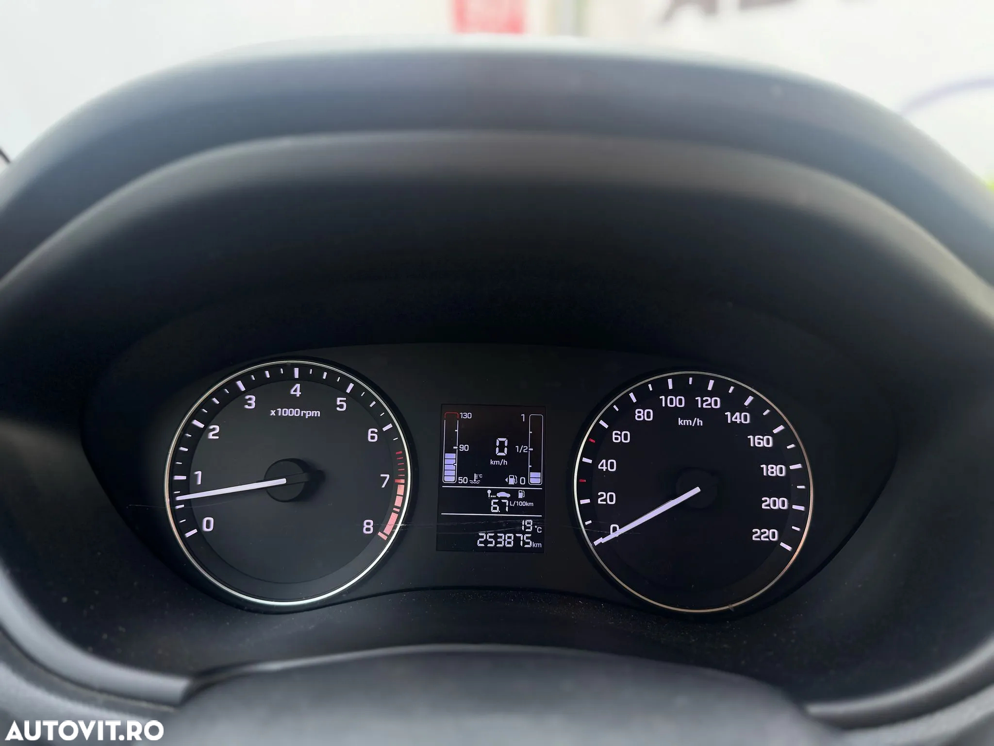 Hyundai i20 1.4 YES! Silver - 28