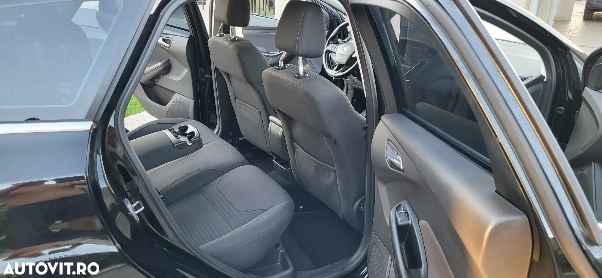 Ford Focus - 18