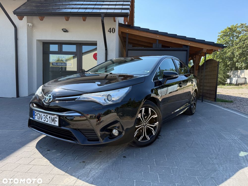 Toyota Avensis 2.0 Prestige MS - 1