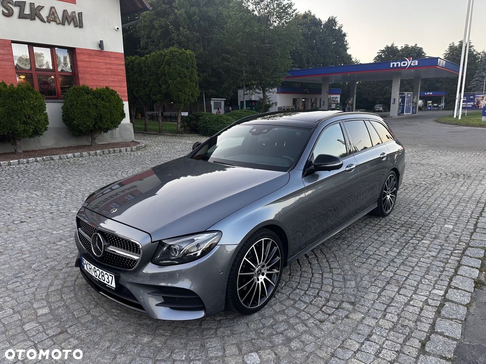 Mercedes-Benz Klasa E 220 d 4-Matic AMG - 26