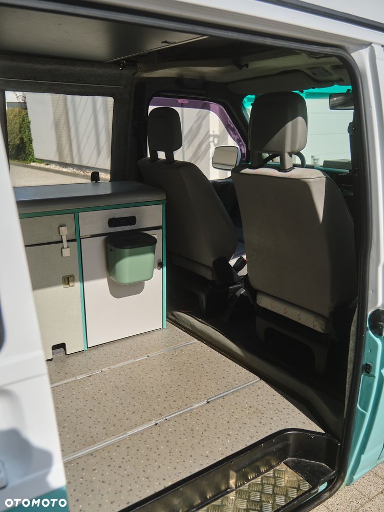 Volkswagen California - 18
