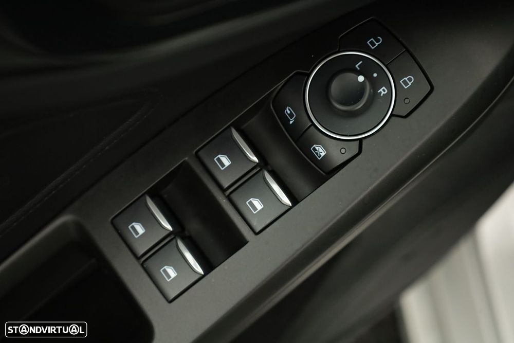 Ford Focus SW 1.0 EcoBoost MHEV ST-Line Aut. - 19