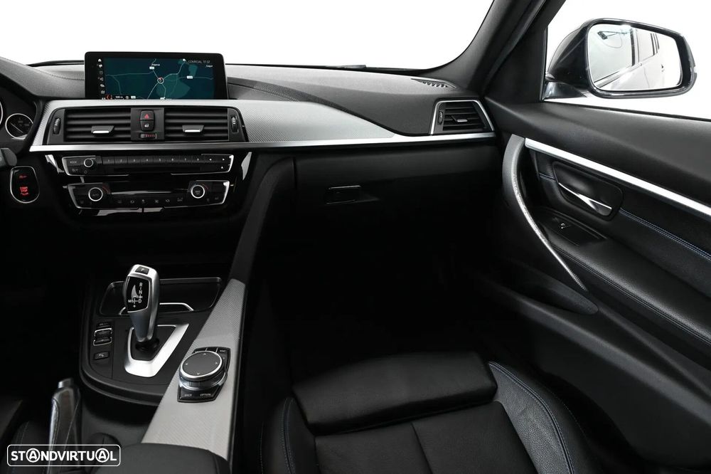 BMW 318 d Pack M Auto - 13