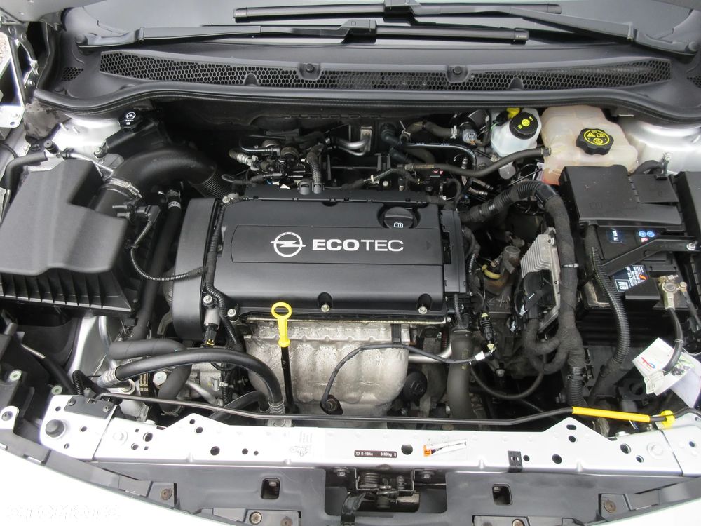 Opel Astra 1.6 Cosmo - 23