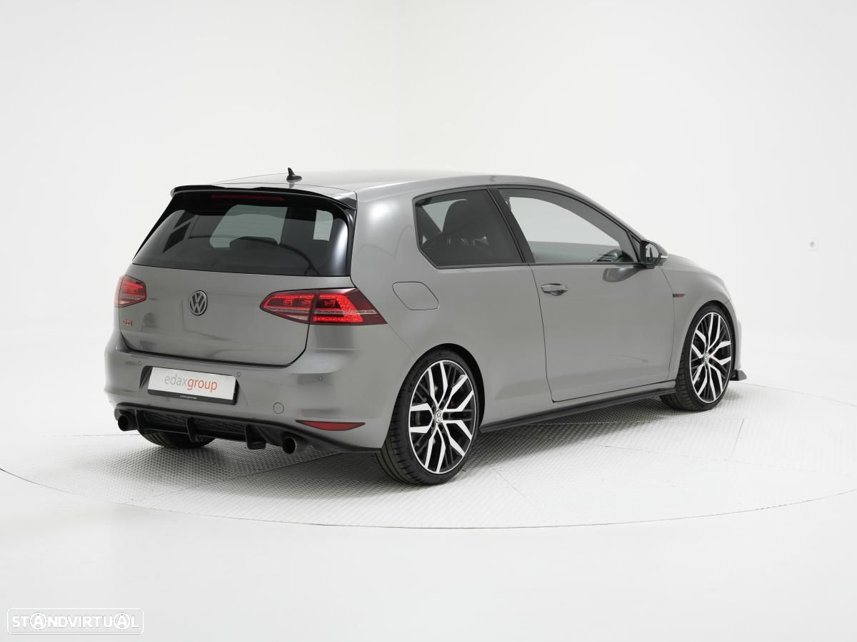 VW Golf 2.0 TSi GTi DSG Performance - 3