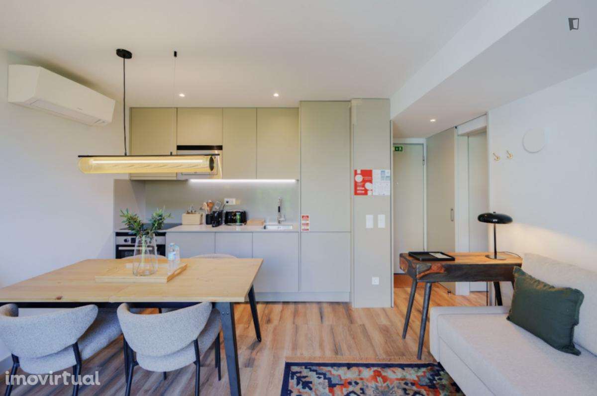 Apartamento com 1 quartos - localizado em Santo Ildefonso Porto - Grande imagem: 4/11