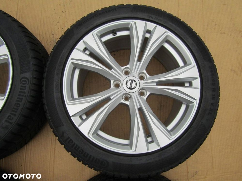 4x Felgi Koła 18 Volvo S40 V60 S90 V90 C30 S60 XC40 XC60  Opony 245/45 18 - 6