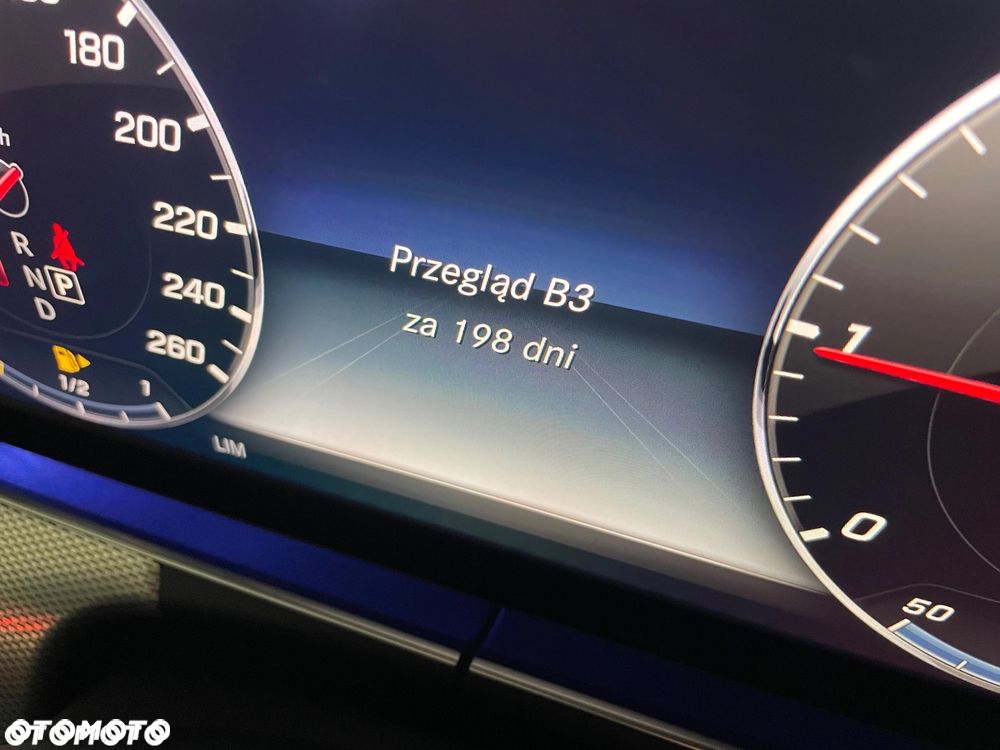 Mercedes-Benz Klasa E 220 d 9G-TRONIC AMG Line - 29