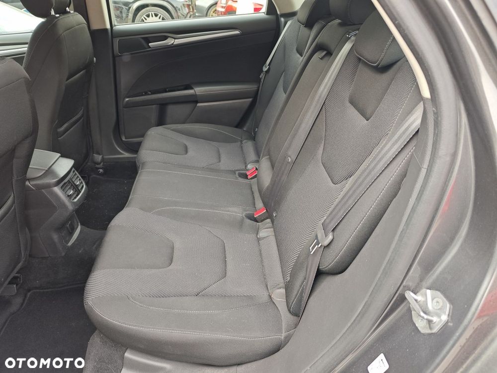 Ford Mondeo 2.0 TDCi Titanium PowerShift - 5