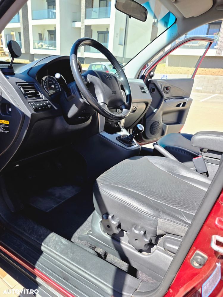 Hyundai Tucson 2.0 CRDI VGT 4WD - 12