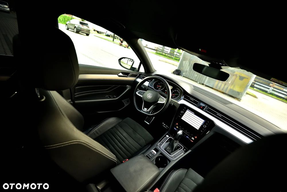 Volkswagen Passat Variant 1.5 TSI OPF DSG Highline - 27