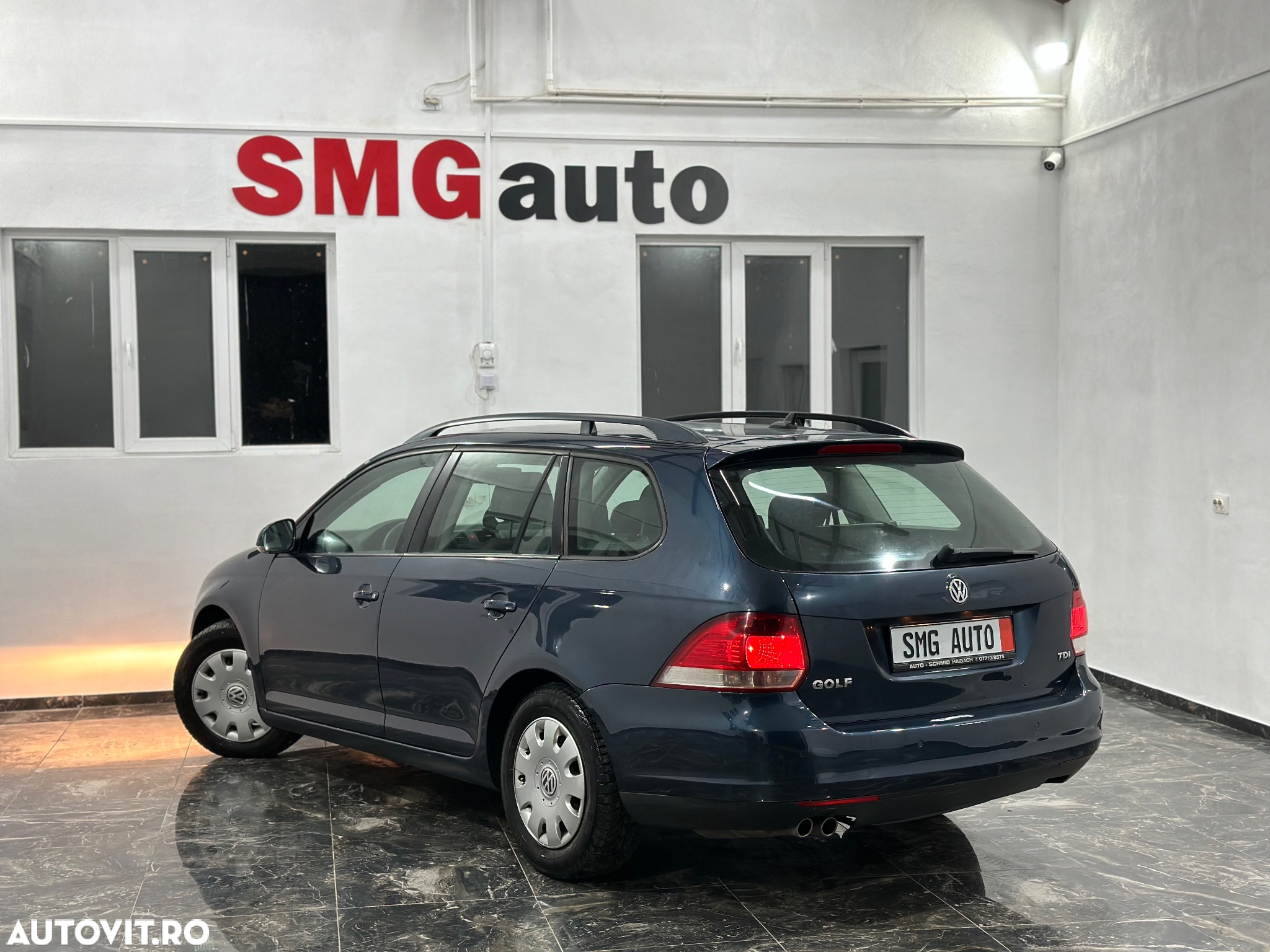 Volkswagen Golf 1.9 TDI BlueMotion Comfortline - 4