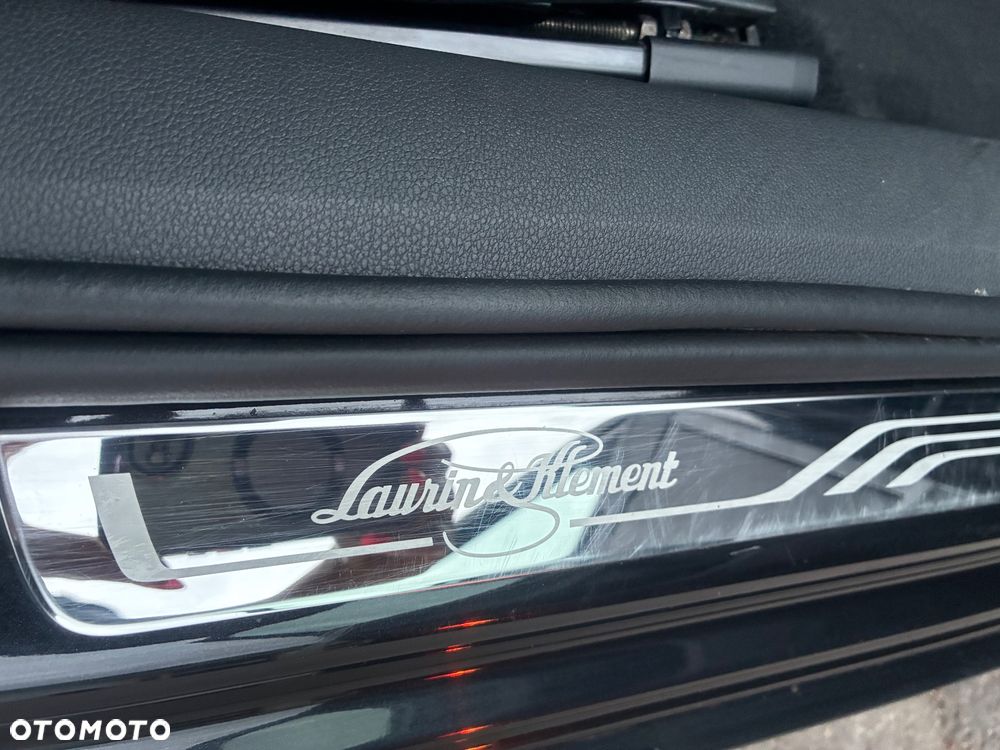 Skoda Superb 2.0 TDI 4x4 L&K DSG - 10