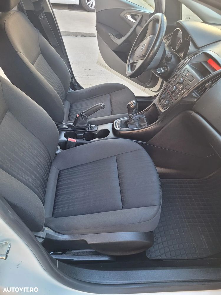 Opel Astra 1.7 CDTI ECOTEC Active - 8