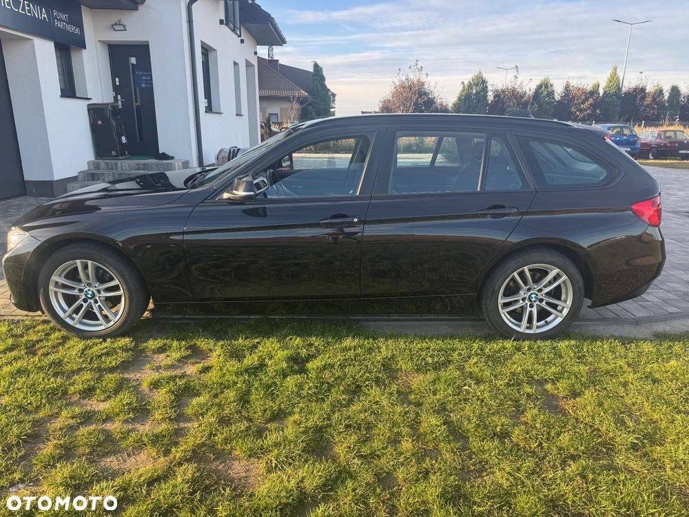 BMW Seria 3 316d Luxury Line - 33