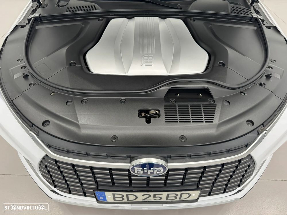 BYD Tang 86.4 kWh AWD Flagship - 13