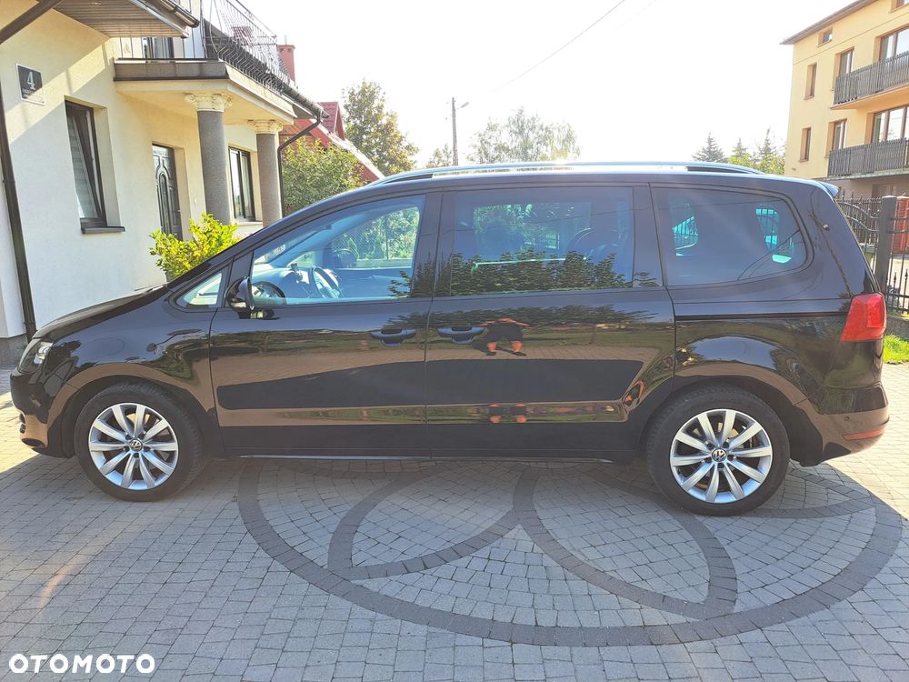 Volkswagen Sharan 2.0 TSI Highline DSG - 2