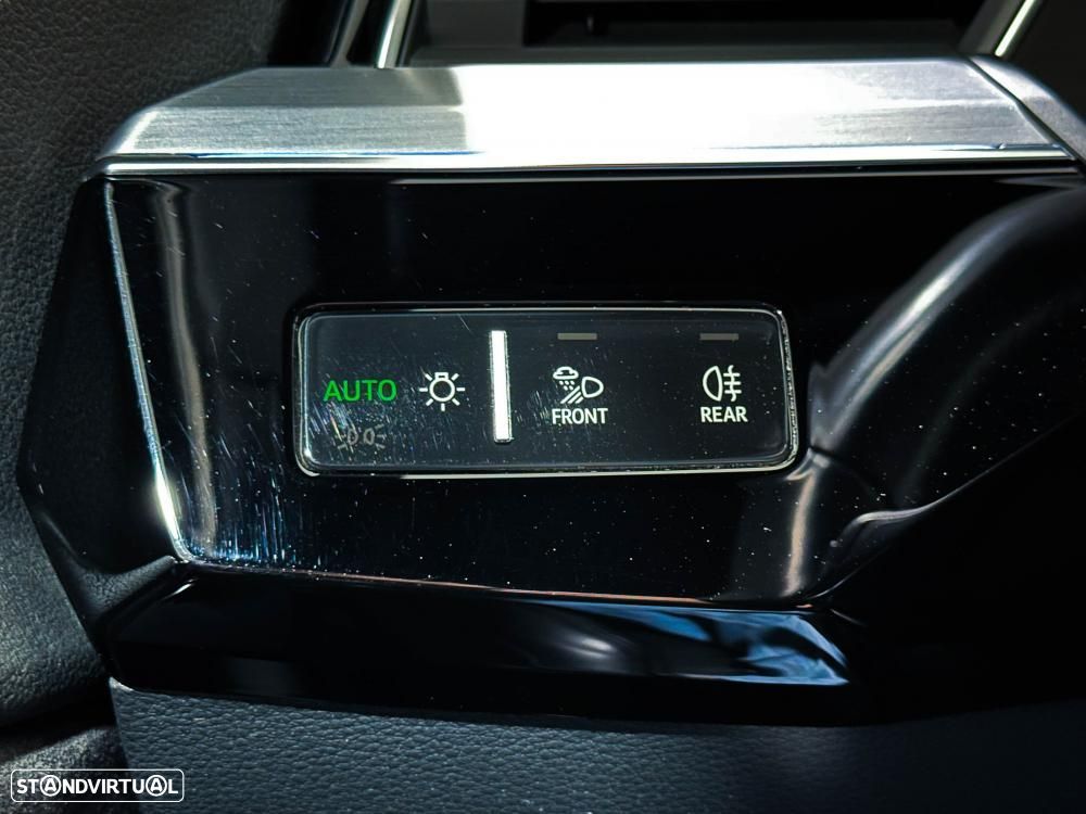 Audi e-tron 50 quattro S line - 43