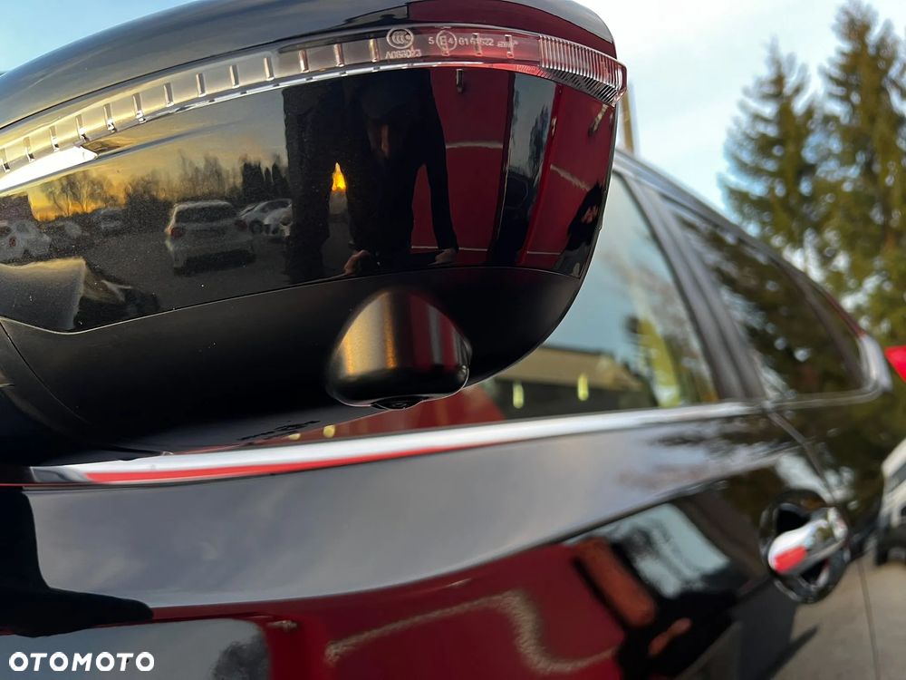 Nissan X-Trail 2.0 dCi Tekna Xtronic 4WD - 32