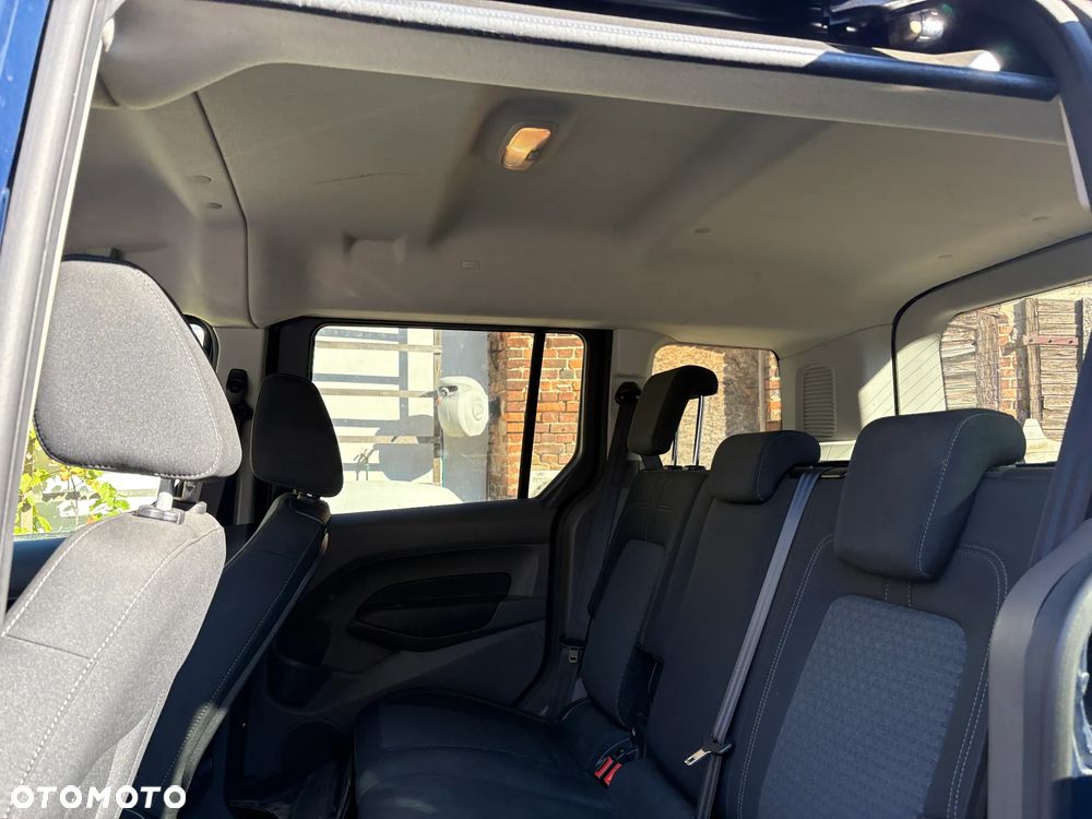 Ford Transit Connect - 12