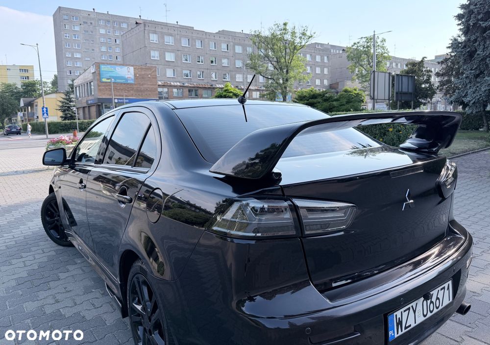 Mitsubishi Lancer - 5