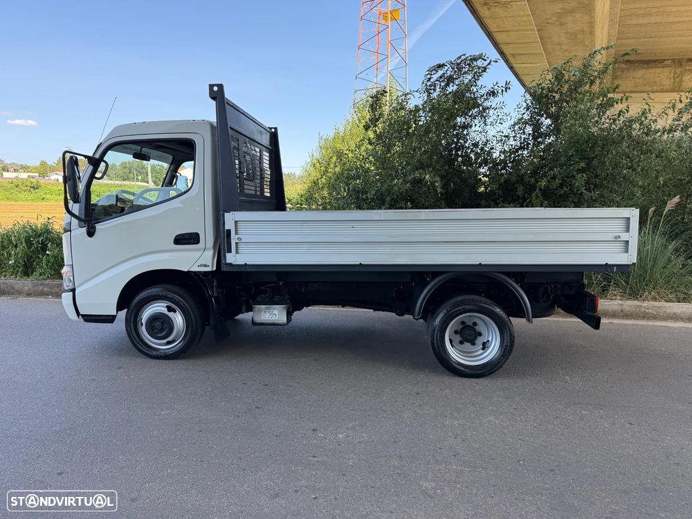 Toyota DYNA M 35.25 3.0 D4D  ABS - 6
